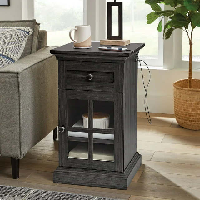 Better Homes & Gardens End Table