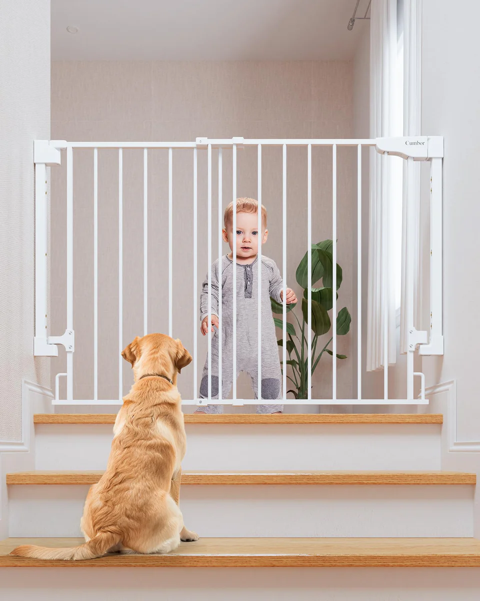 Cumbor Extra Wide Baby Gate 