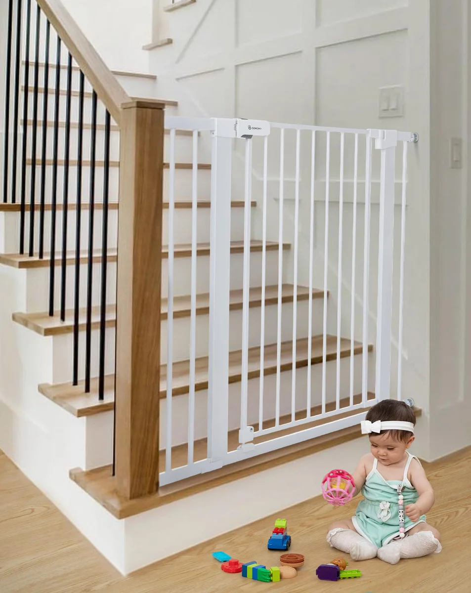 Comomy Retractable Baby Gate