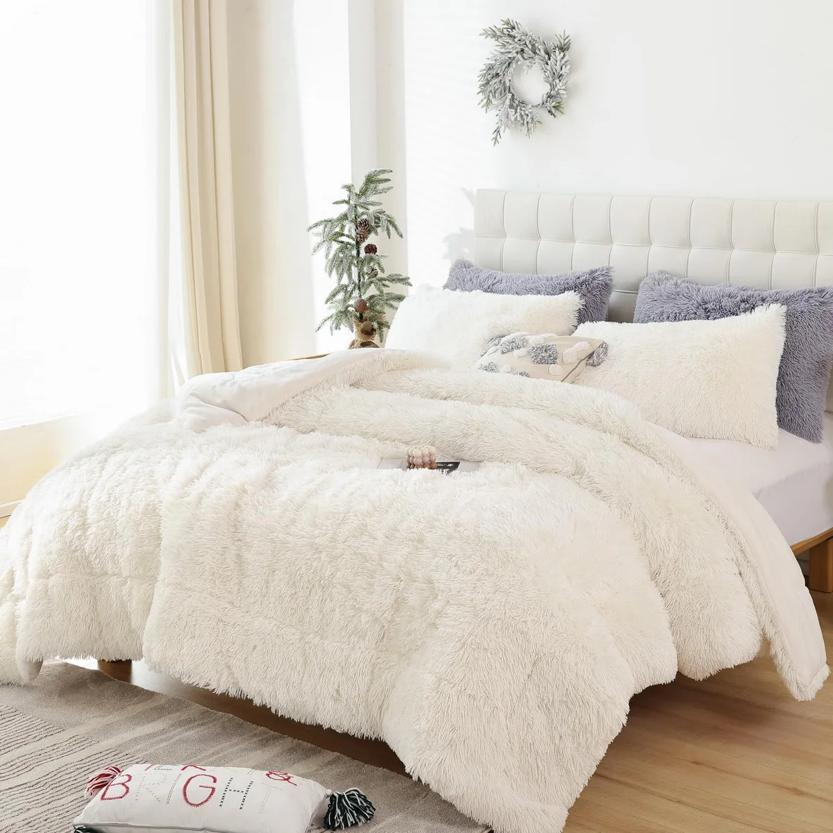 Smoofy Faux Fur Comforter Set