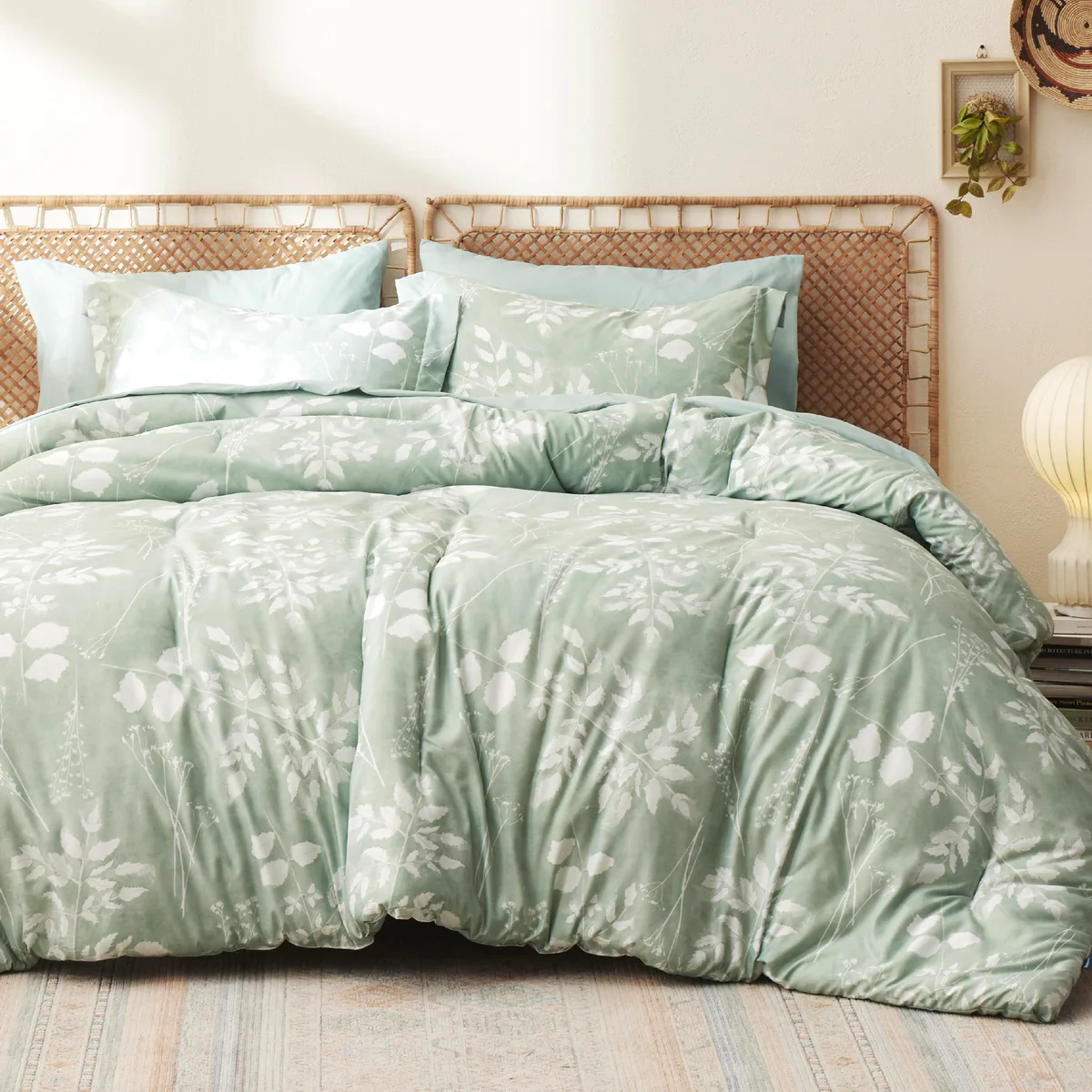 Bedsure Quilted Comforter Set
