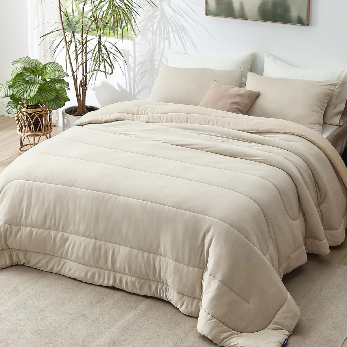 Bedsure Lightweight Quilted Comforter All Season
