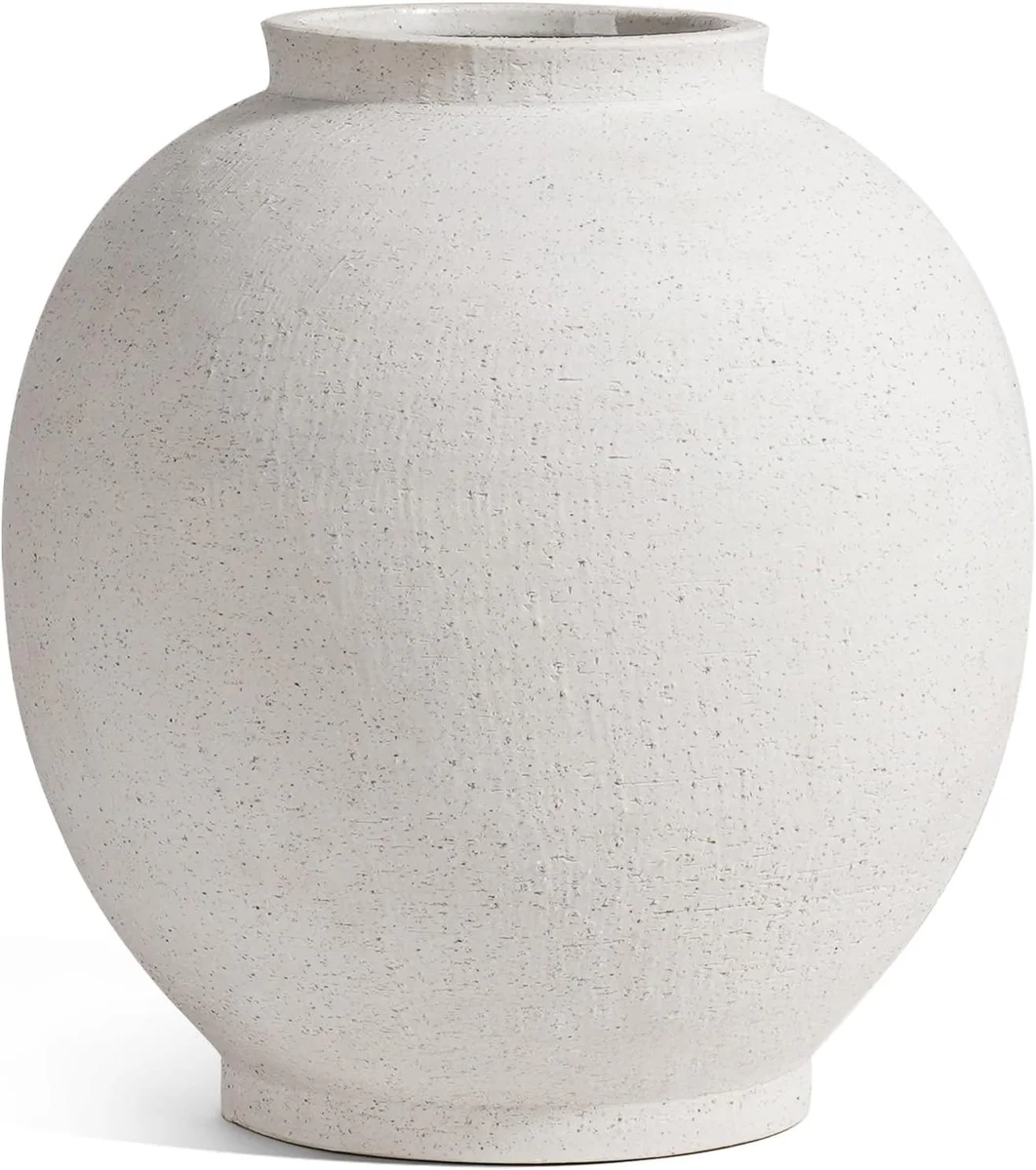 LE TAUCI GARDEN Sandstone White Ceramic Vase