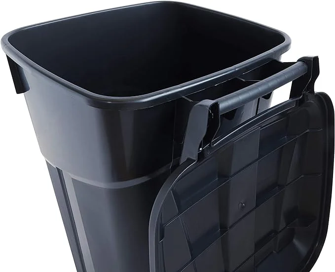 United Solutions Trash Can
