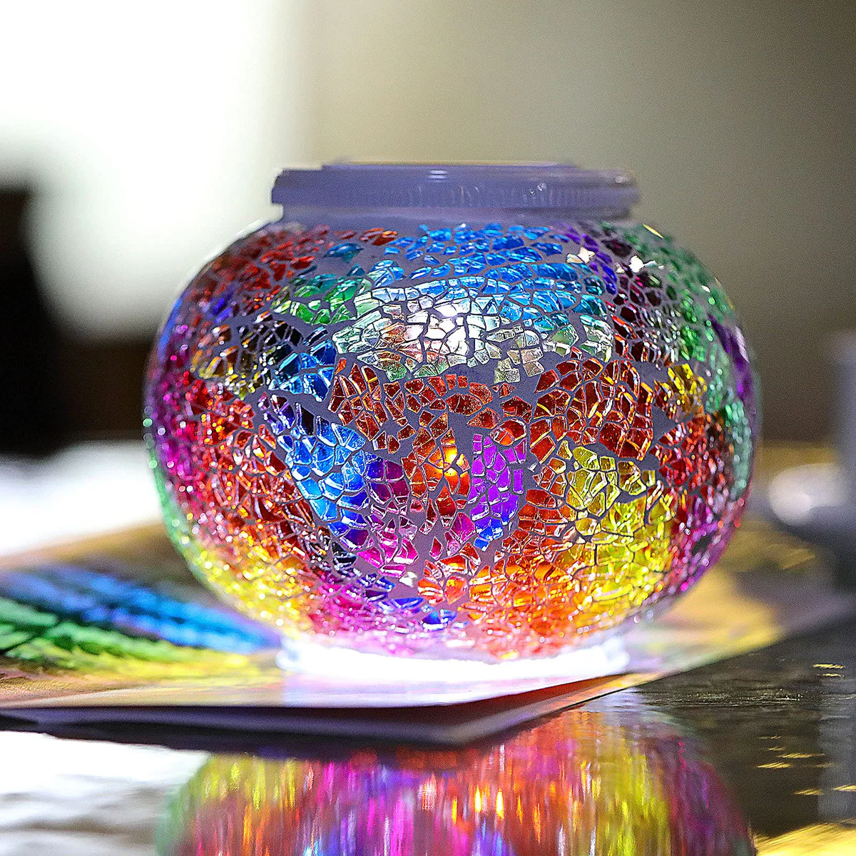 Starryfill Mosaic Solar Globe Table Lamp