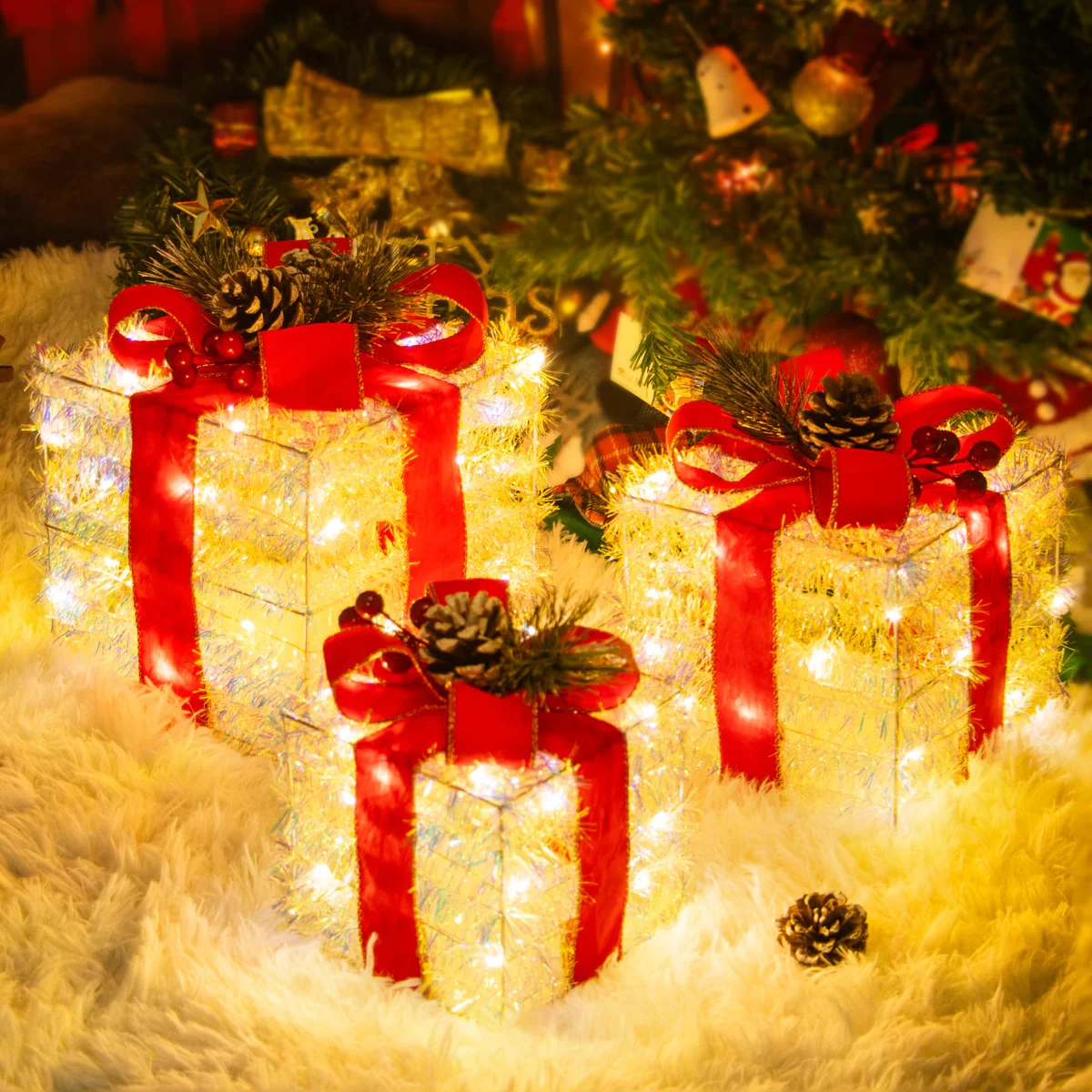 UNUSROOM Christmas Lighted Gift Boxes
