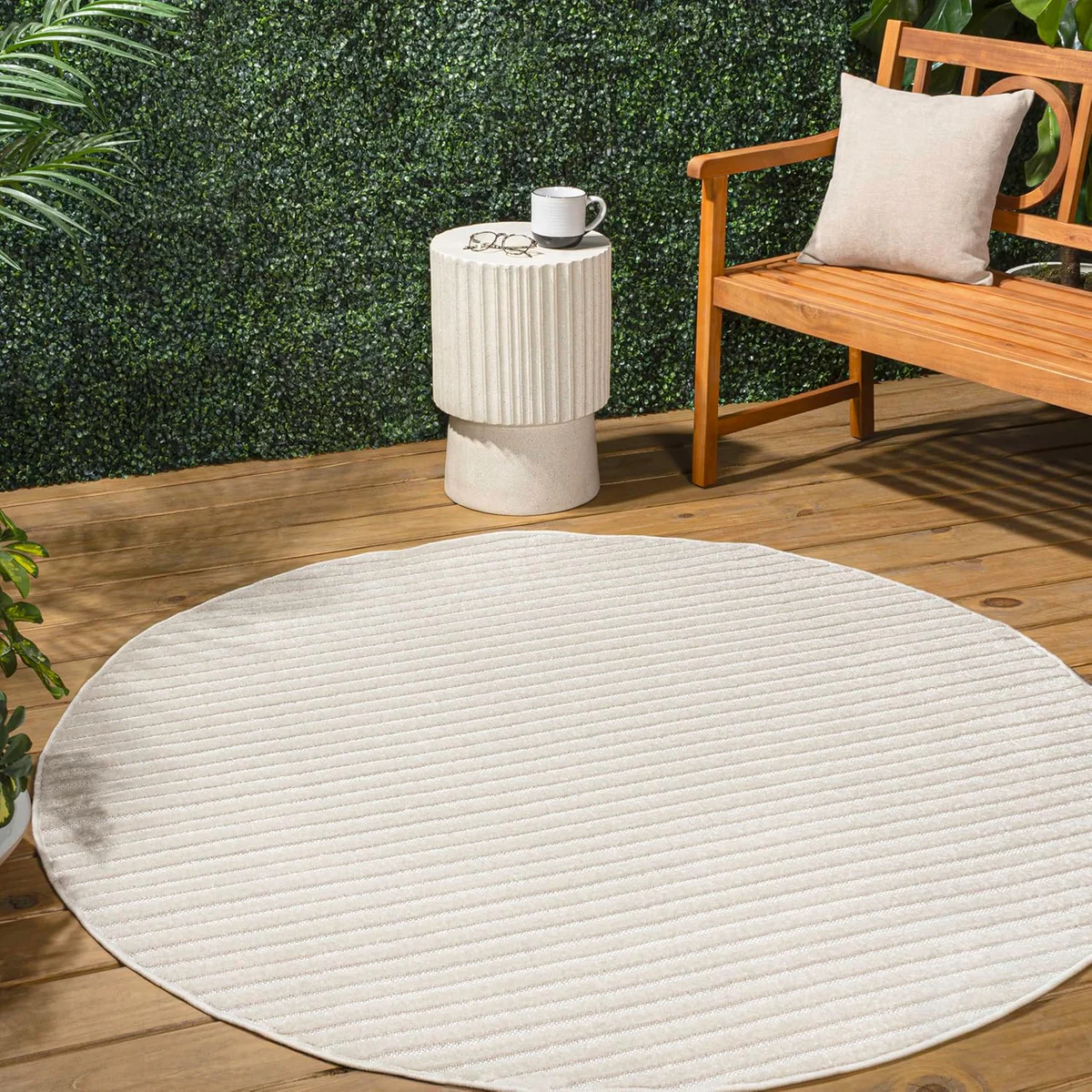 JONATHAN Y Aarhus Striped Round Area Rug