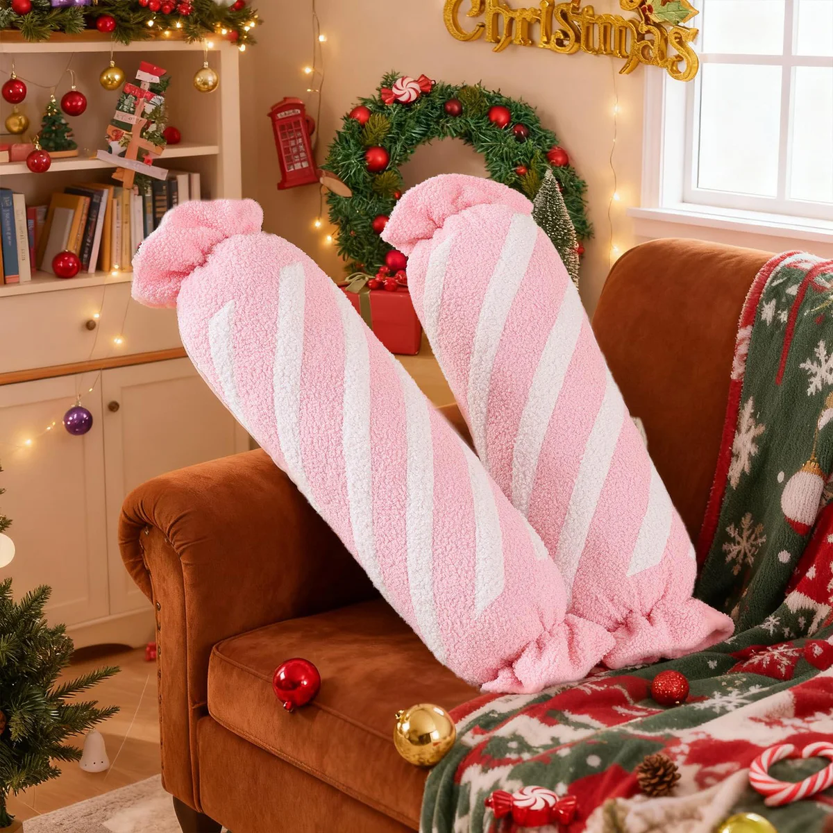 Lanpn Christmas Candy Pillows, 2 Pack