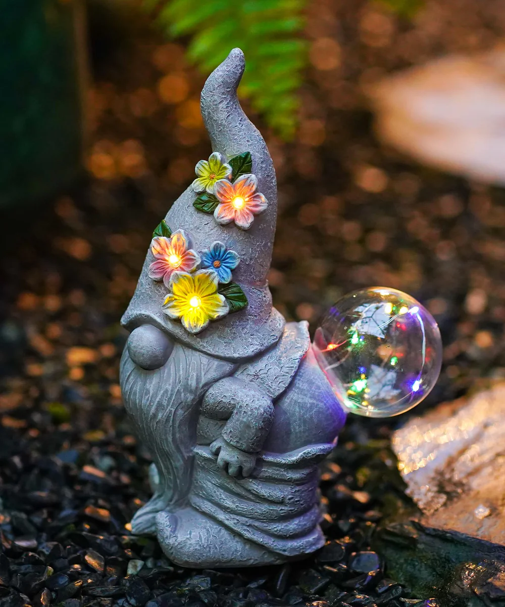 Acgarten Solar Gnome Statue Outdoor Garden Decor