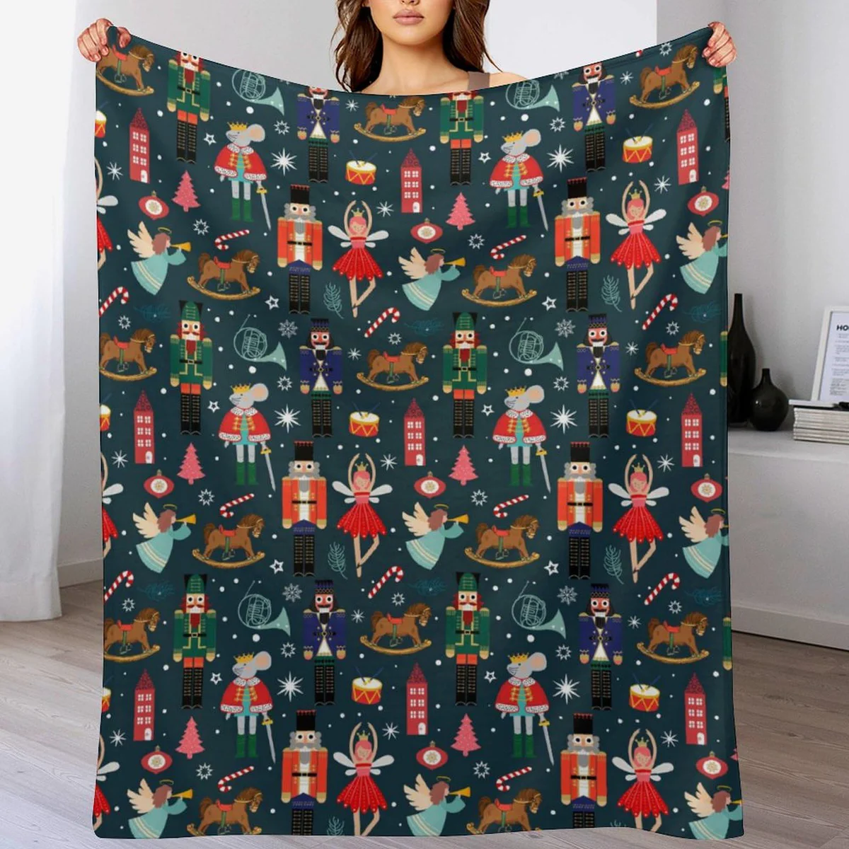HOMNY Christmas Nutcracker Ballet Flannel Fleece Throw Blanket
