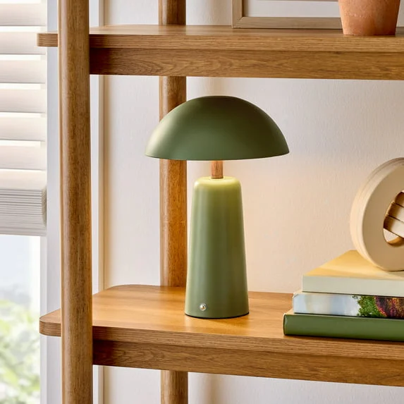 Better Homes & Gardens Lamp