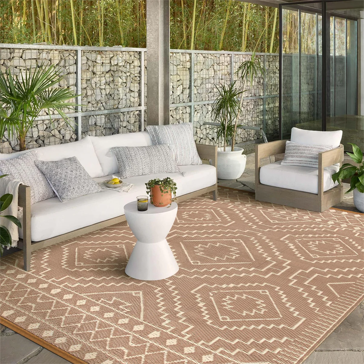 Wonnitar Outdoor Rug