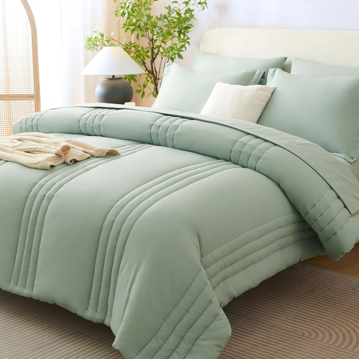CozyLux Comforter Set