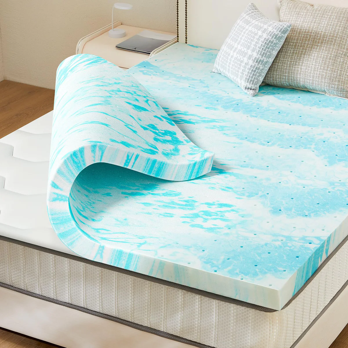 Sweetcrispy Gel Memory Foam Mattress Topper