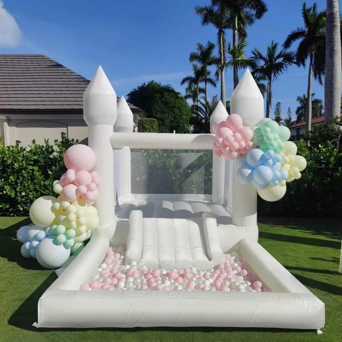 Cessbong Inflatable Bounce House